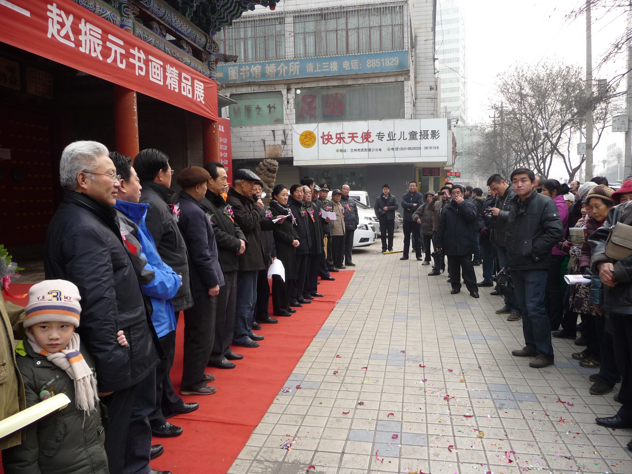 点击图片,在新窗口显示原始尺寸