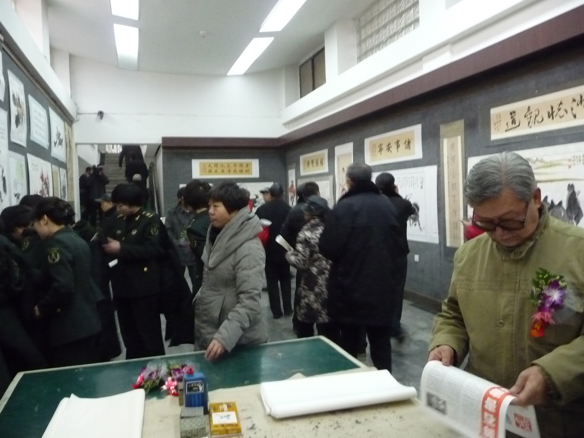 点击图片,在新窗口显示原始尺寸