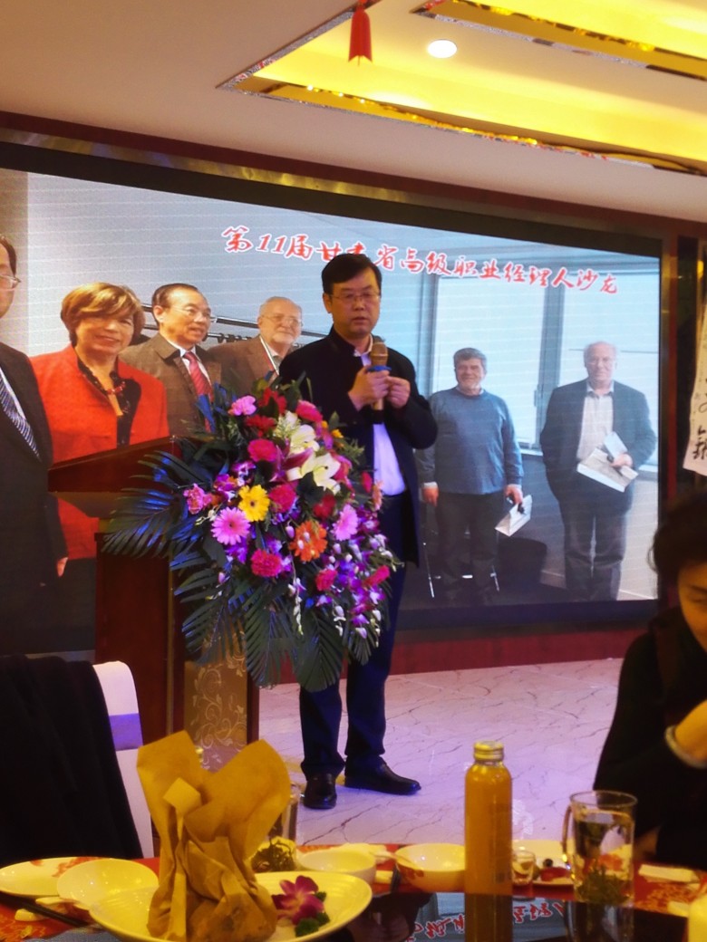 点击图片,在新窗口显示原始尺寸