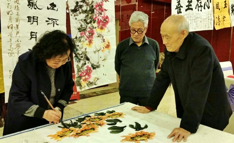 点击图片,在新窗口显示原始尺寸