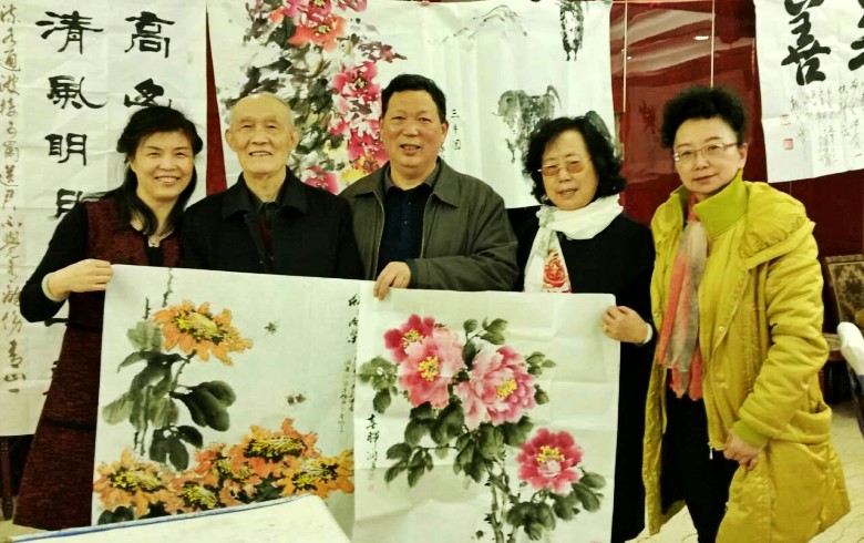 点击图片,在新窗口显示原始尺寸