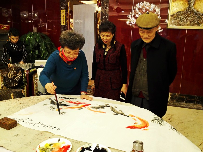 点击图片,在新窗口显示原始尺寸