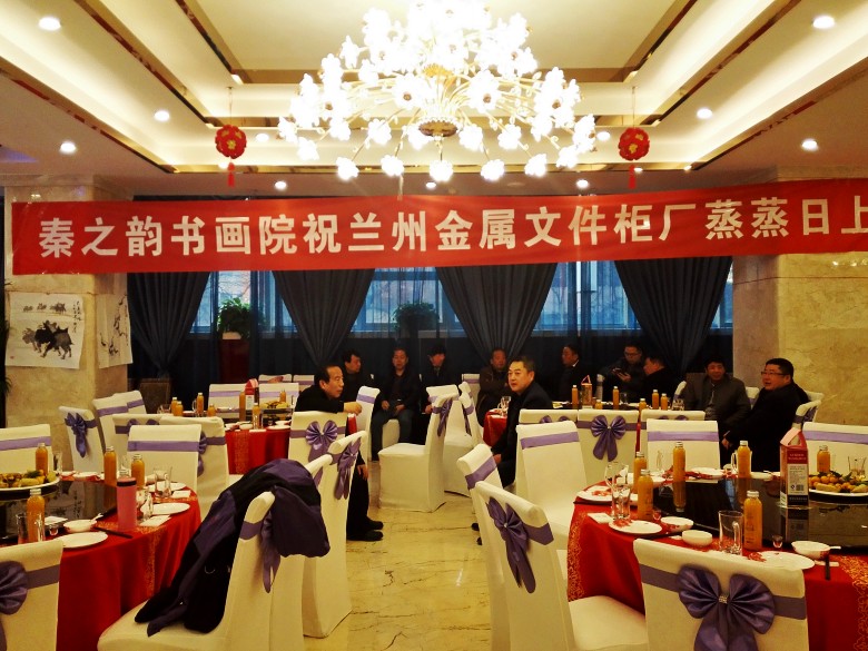 点击图片,在新窗口显示原始尺寸