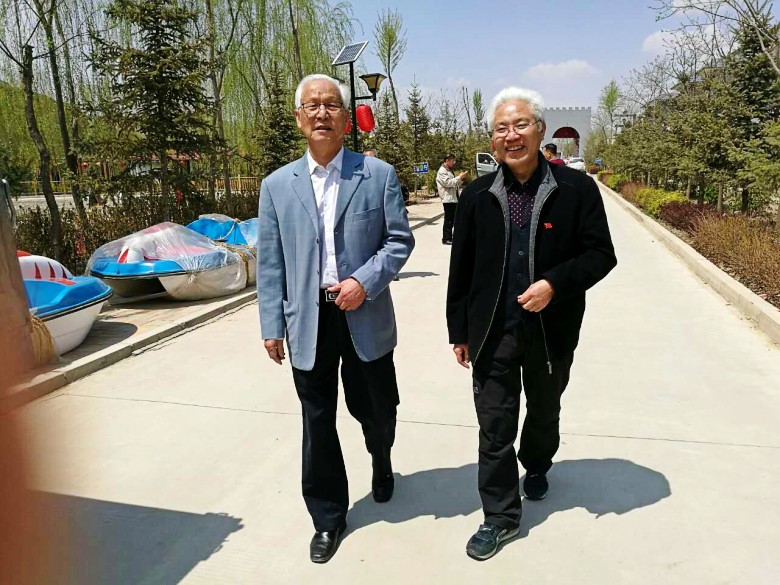 点击图片,在新窗口显示原始尺寸