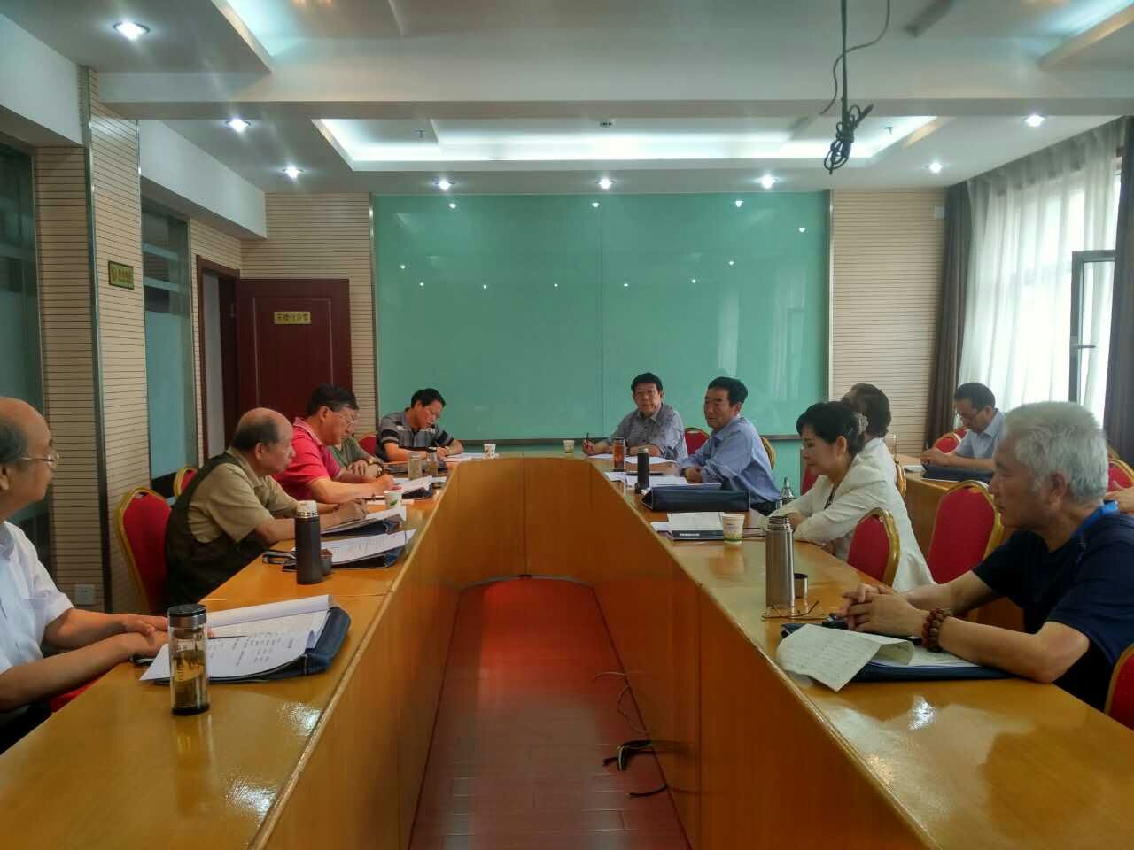 点击图片,在新窗口显示原始尺寸