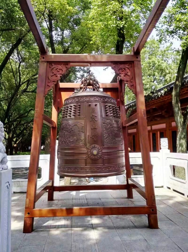 点击图片,在新窗口显示原始尺寸